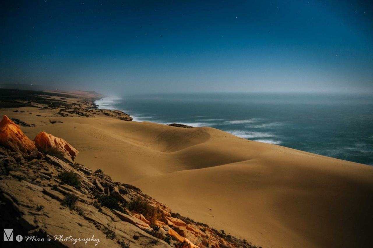 Хостел Sunside Surf House Тагазут Экстерьер фото